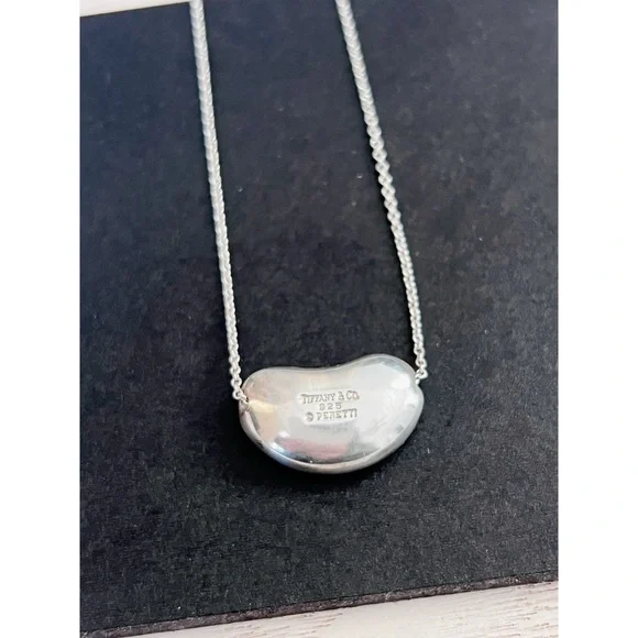 Tiffany & Co Elsa Peretti Bean Necklace 14mm - Picture 5 of 9